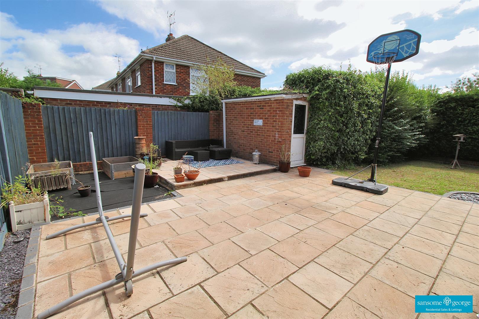 Uffington Close, Tilehurst
